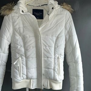 American eagle puffer jacket